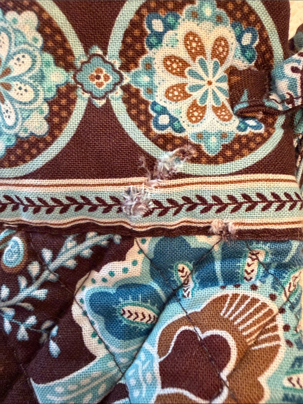 Vera Bradley Quilted Floral Purse Bag in Java Blue pattern- 14x10in - Picture 7 of 7